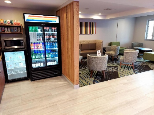 Holiday Inn Express Maspeth Hotel image 22